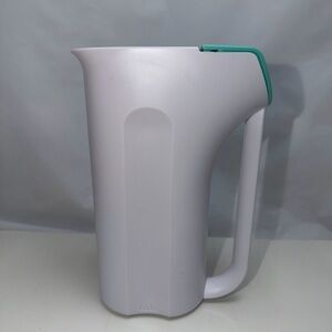 Frida White and Green Kids Bath Pitcher